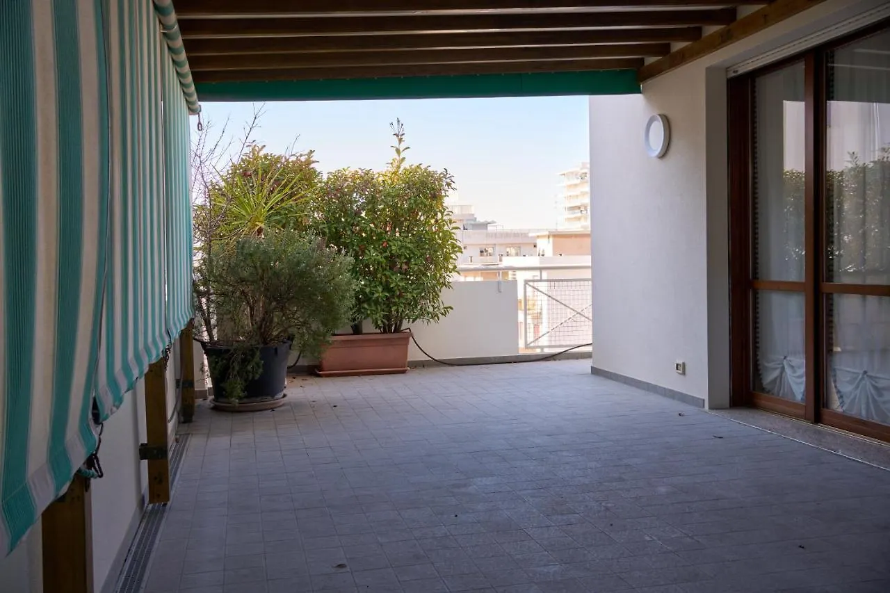 Apartment Appartamento Olimpia-Centralissimo-Pochi Passi Dal Mare Lido di Jesolo