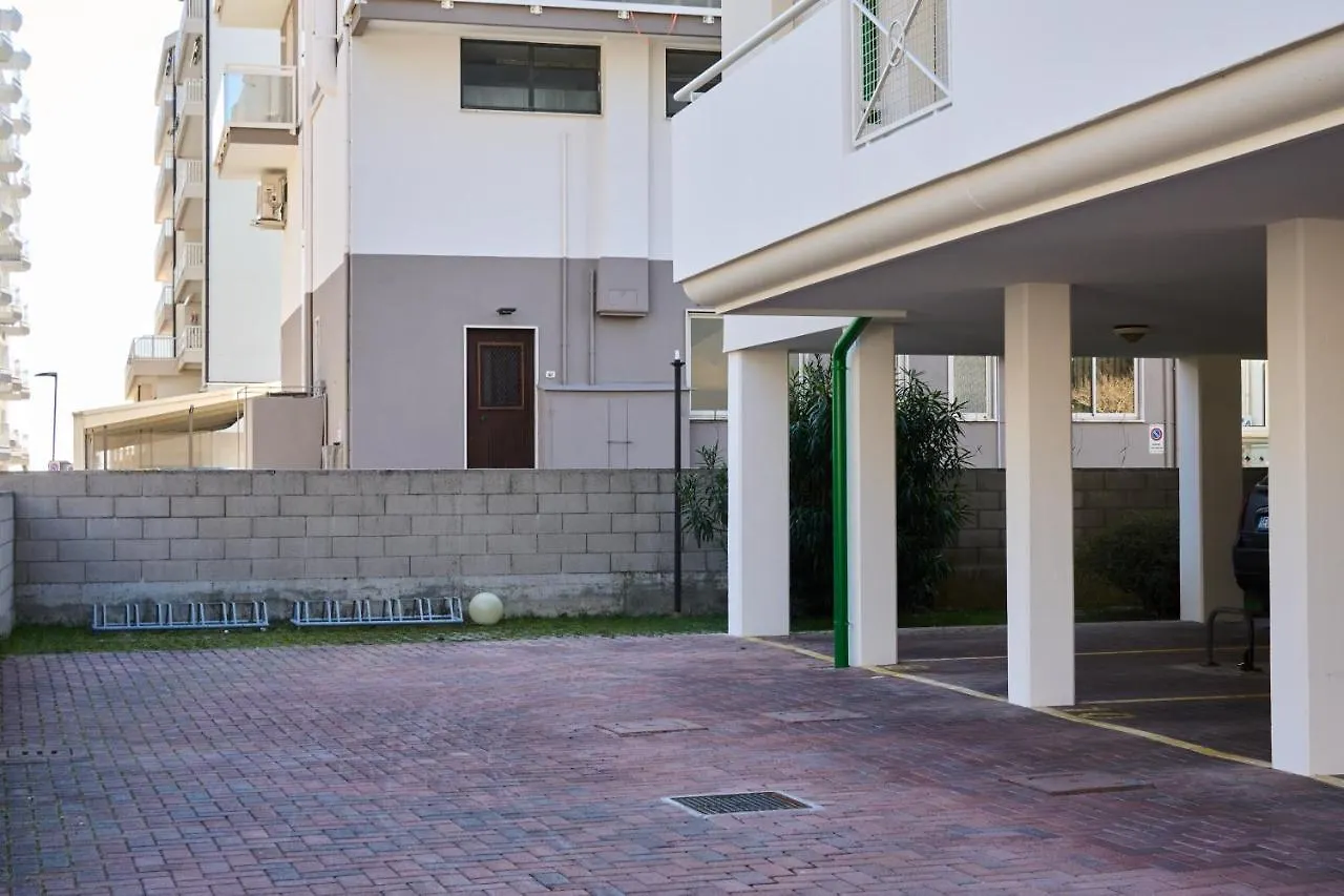 Appartamento Olimpia-Centralissimo-Pochi Passi Dal Mare Lido di Jesolo